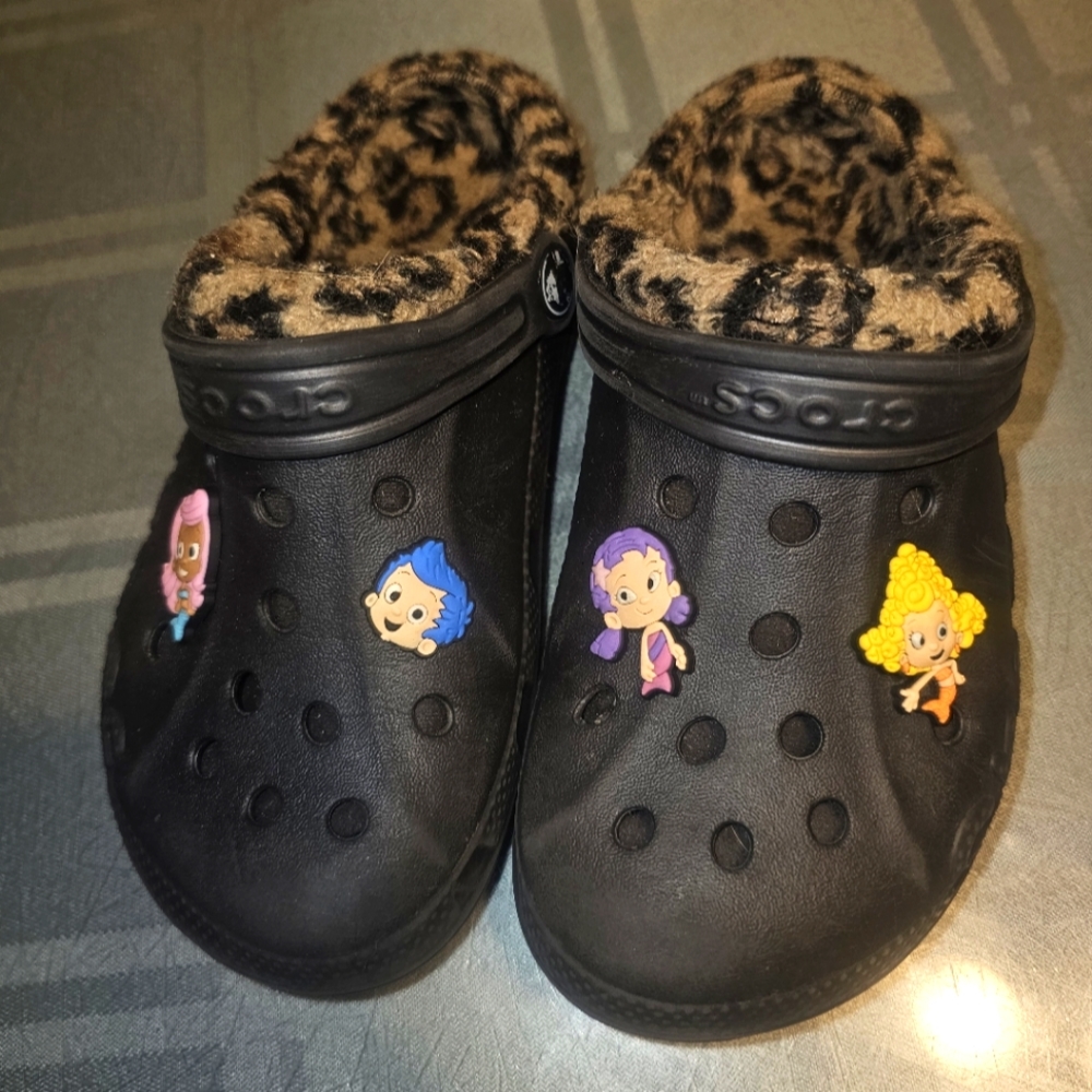 Black toddler size 12-13 Crocs